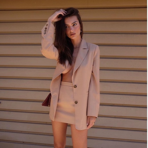 Inamorata Matching Set Los Feliz blazer and Vista skirt both size Medium - Picture 3 of 7